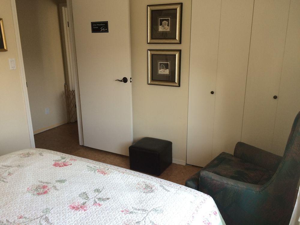 Vangorda Place B&B Whitehorse Extérieur photo